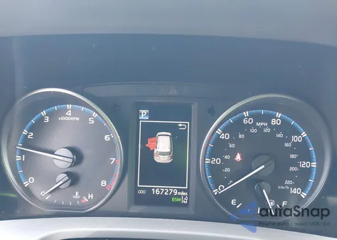 2018 Toyota Rav4 Xle z USA, uszkodzony, nr VIN 2T3RFREV4JW743997